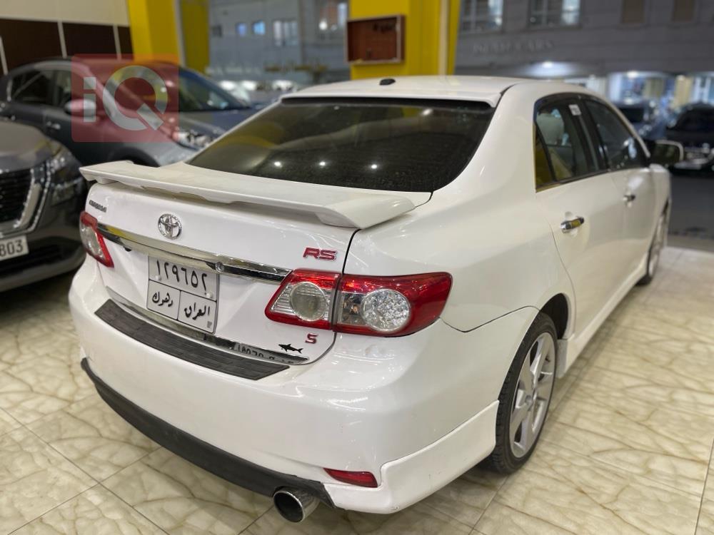 تۆیۆتا کۆرۆلا